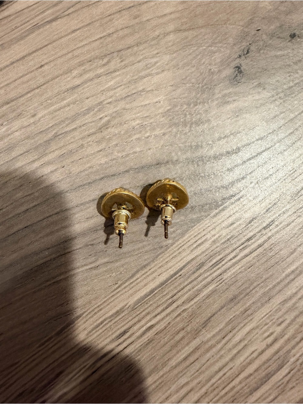 Julie Vos Stud Earrings - Picture 4 of 4